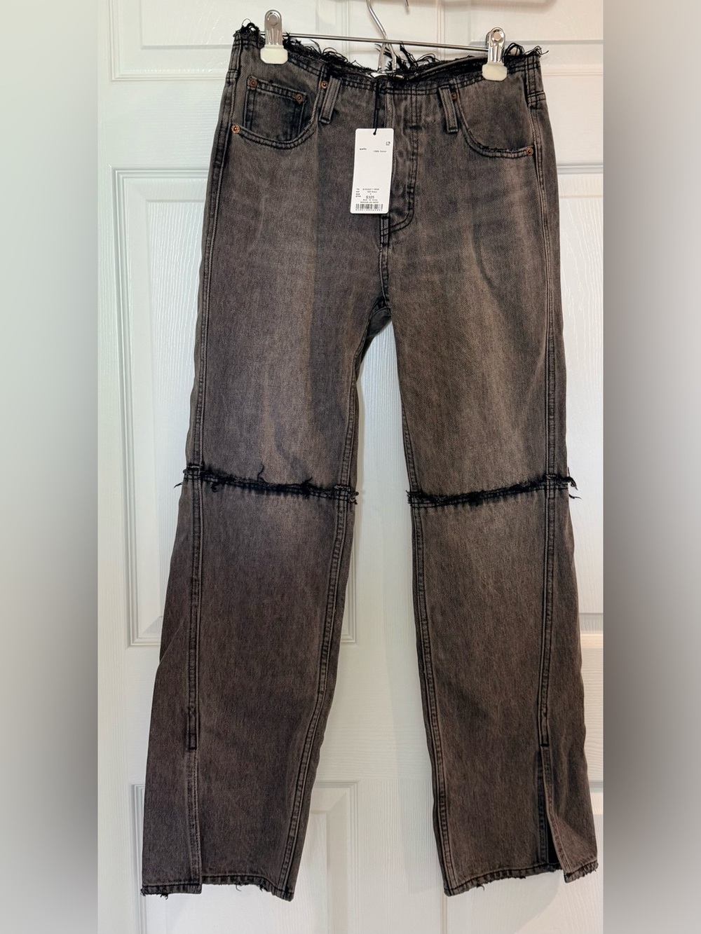 Women’s Moussy Washed Black Straight-Leg Jeans with Distressed Knee Detail